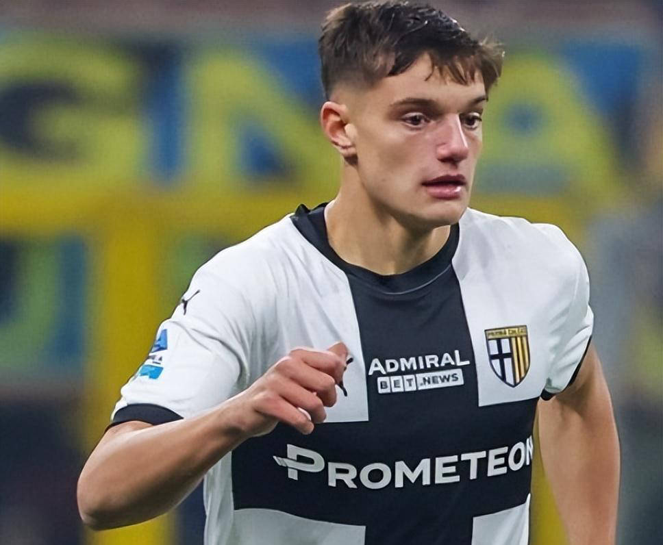 国际米兰停止装模作样，开启5000万竞价意甲罗维拉，实行本土化和年轻化