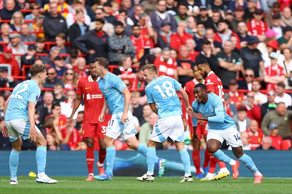 欧冠回顾：欧冠强强对话连台！米兰战红军，曼城斗国米，哈兰德要破咒破记录